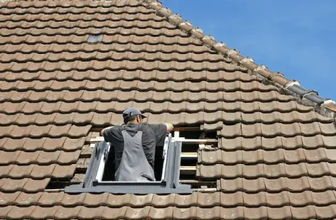 Pose de velux - Saint-Ennemond